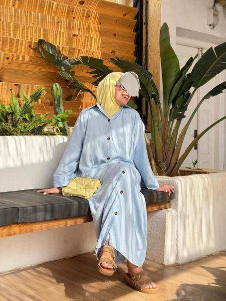 Abaya Élégante & Raffinée